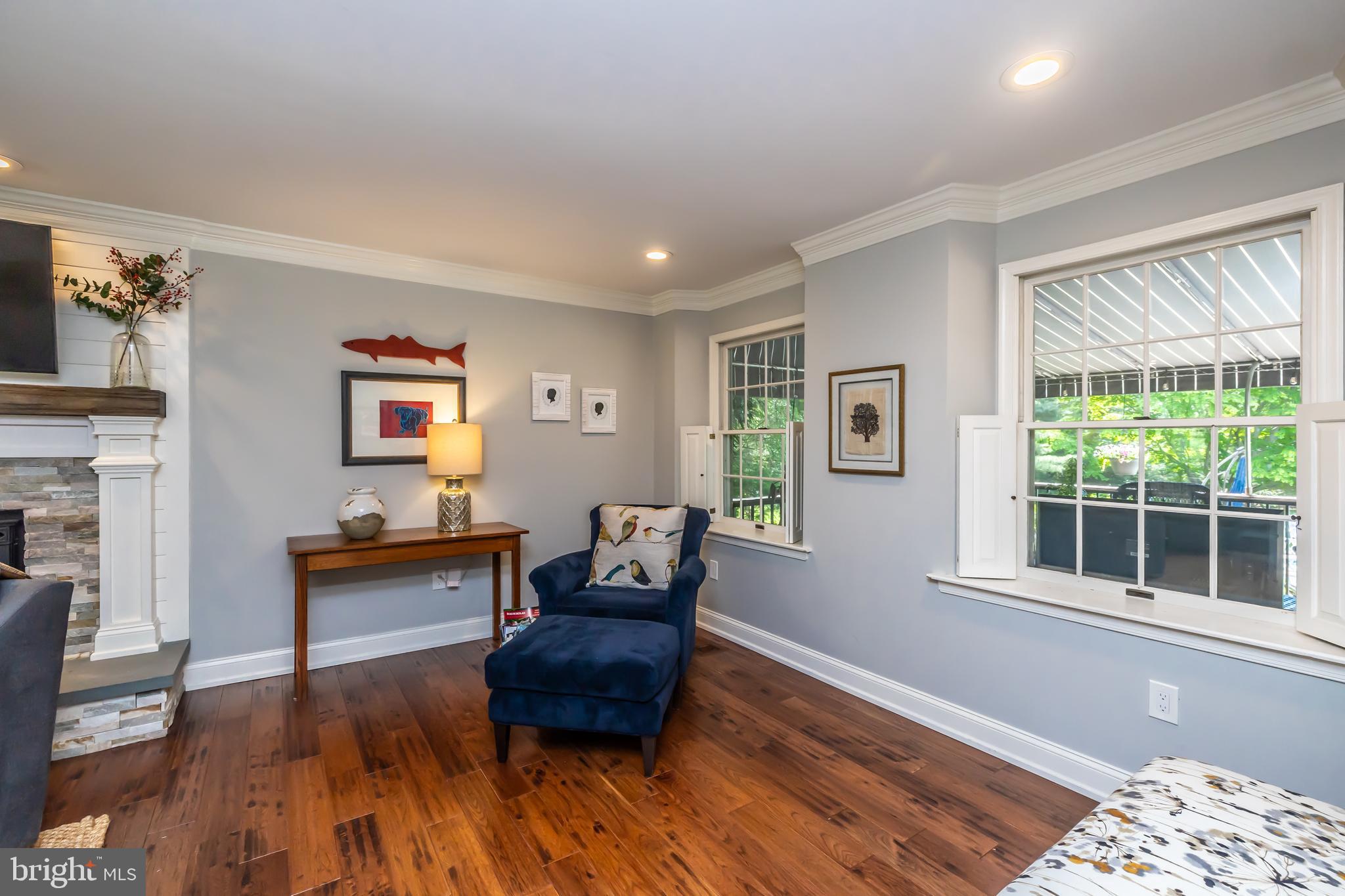 33 Collins Mill Road Chester Springs, PA 19425 - Photo 26 of 64 Living room is accented w/ custom millwork