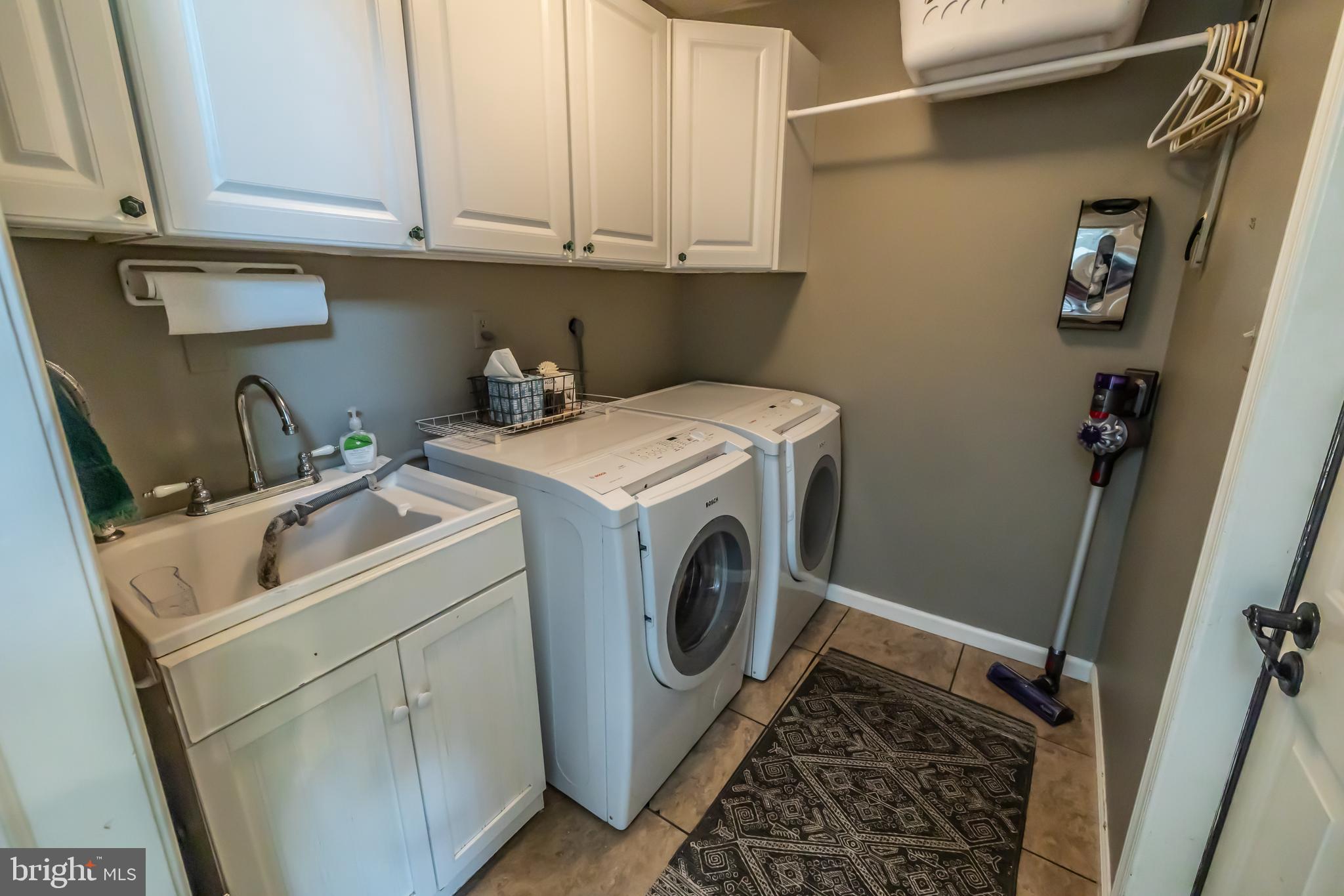 33 Collins Mill Road Chester Springs, PA 19425 - Photo 29 of 64 Main floor laundry room off of garage & great room