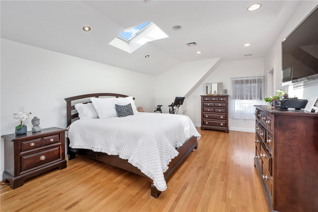 446 Maple Avenue Barrington, RI 02806 - Photo 18 of 38