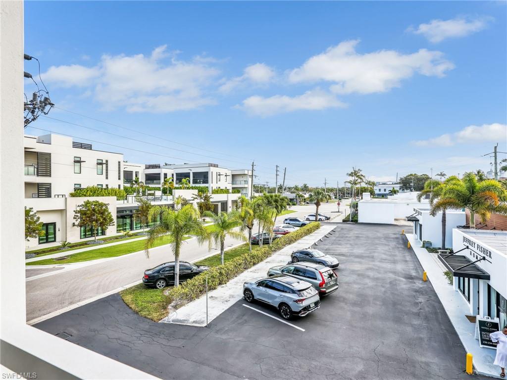 101 8th Street South, Unit 201 Naples, FL 34102 - Photo 18 of 28