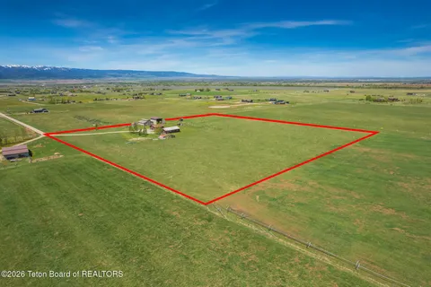 $1,299,000 | 1270 East 4625 South, Victor, ID 83455