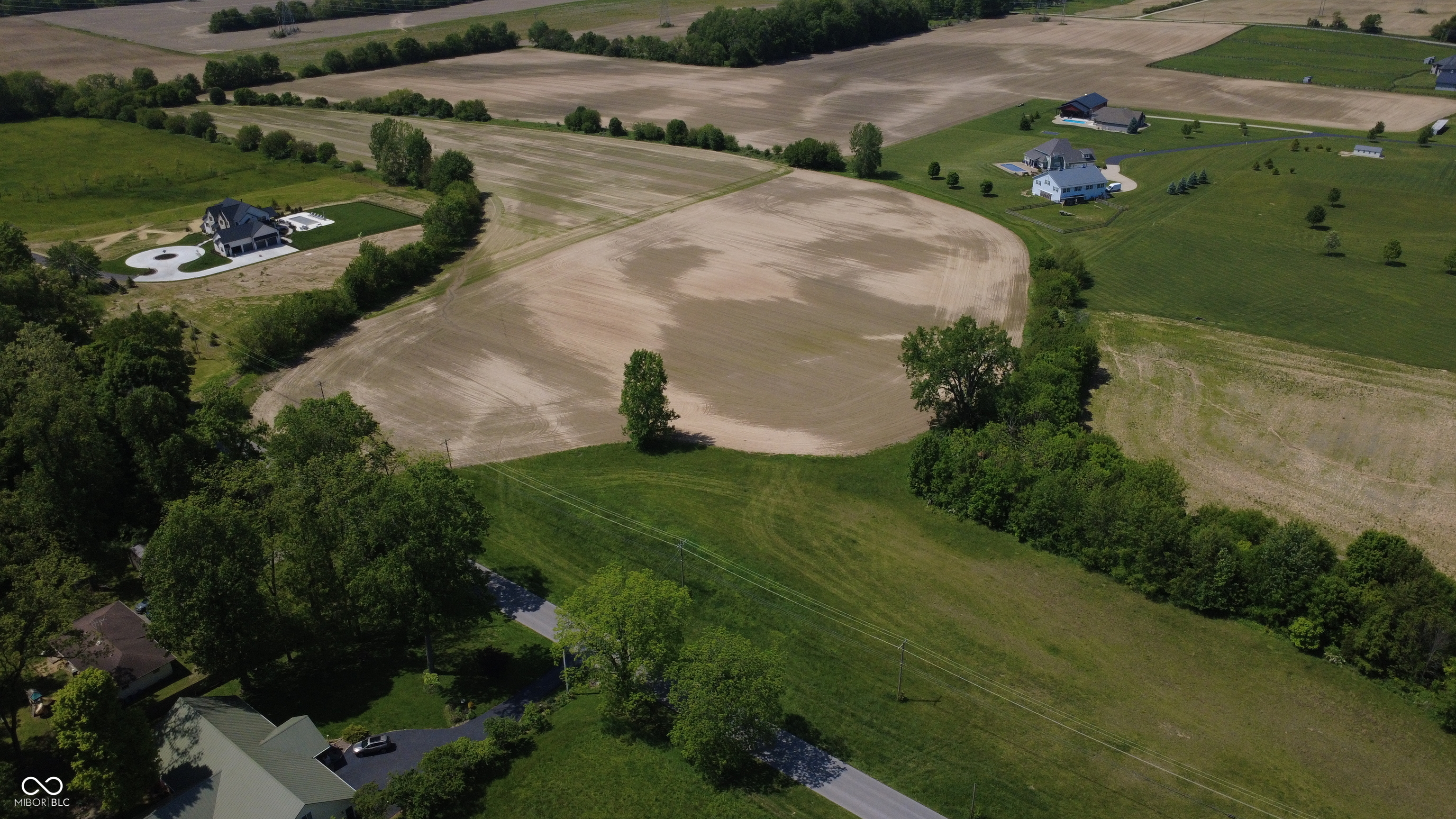6050 West Smokey Row Road Greenwood, IN 46143 - Photo 2 of 7