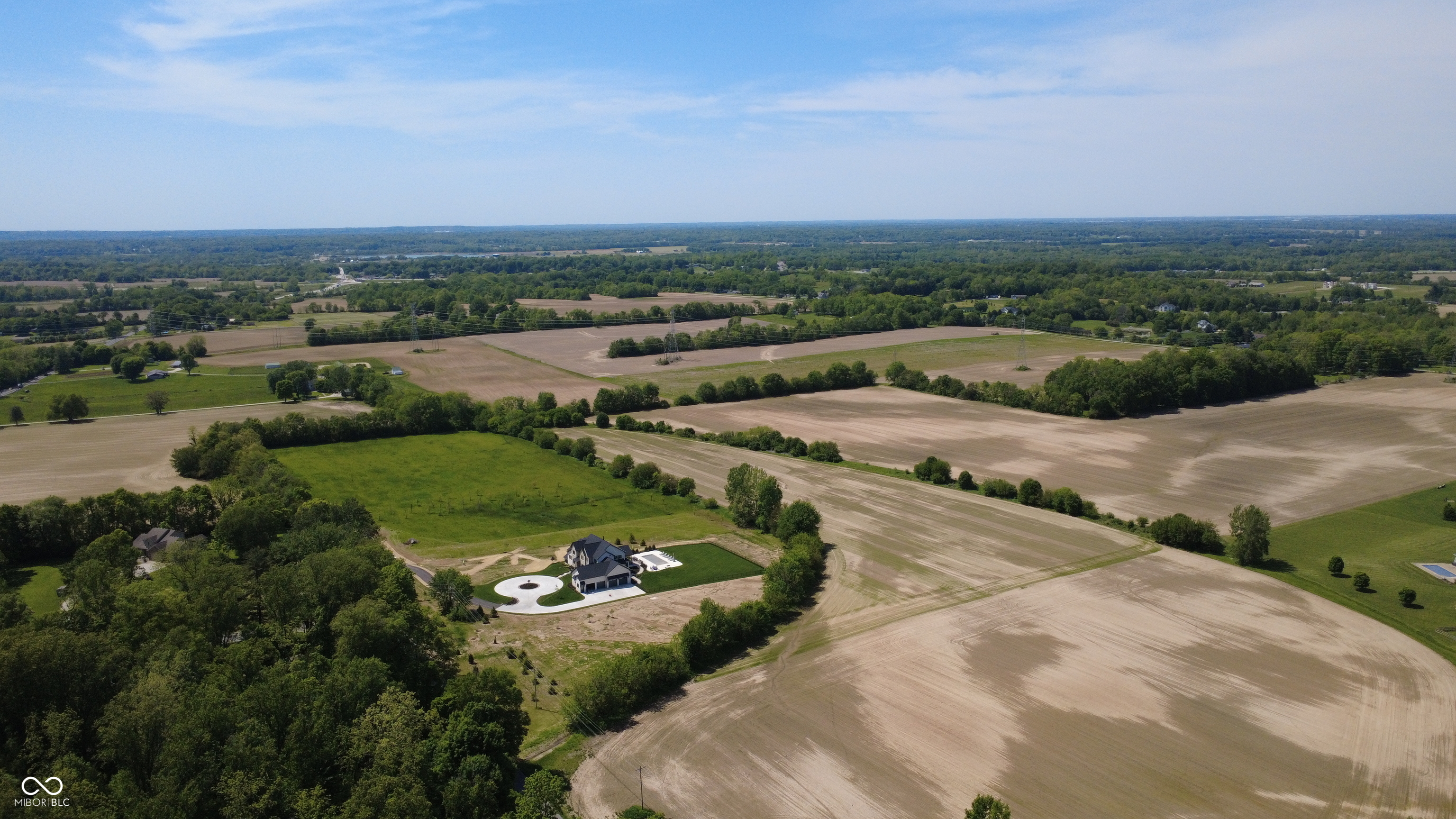 6050 West Smokey Row Road Greenwood, IN 46143 - Photo 4 of 7