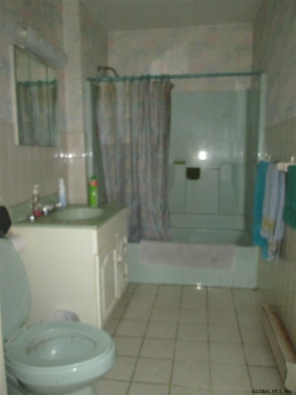 22 Genesee Avenue Rensselaer, NY 12144 - Photo 4 of 9 Photo 4