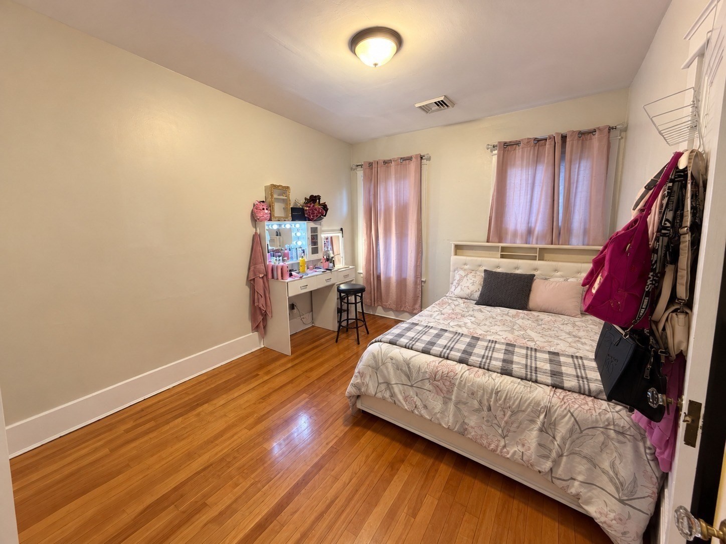 49 Sagamore Road Worcester, MA 01609 - Photo 20 of 26 Gallery Image 20