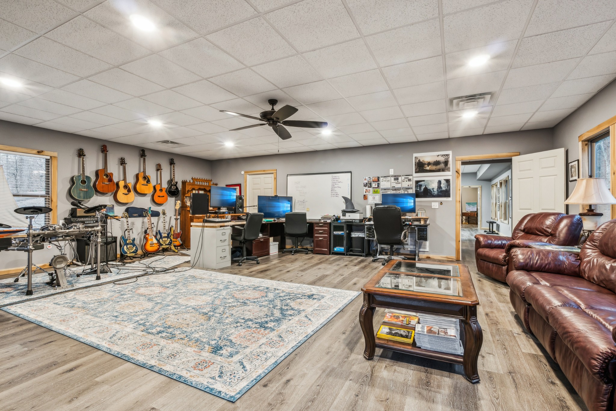 3560 Tyree Springs Road Hendersonville, TN 37075 - Photo 45 of 46 a view of a livingroom with furniture and a rug
