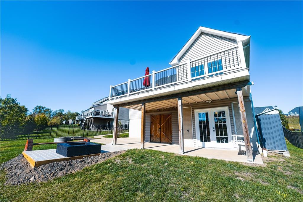 505 October Court Pittsburgh, PA 15239 - Photo 23 of 23 a house view with a garden space