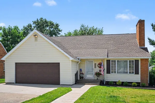 $335,000 | 221 North Maryland Street, Bremen, IN 46506