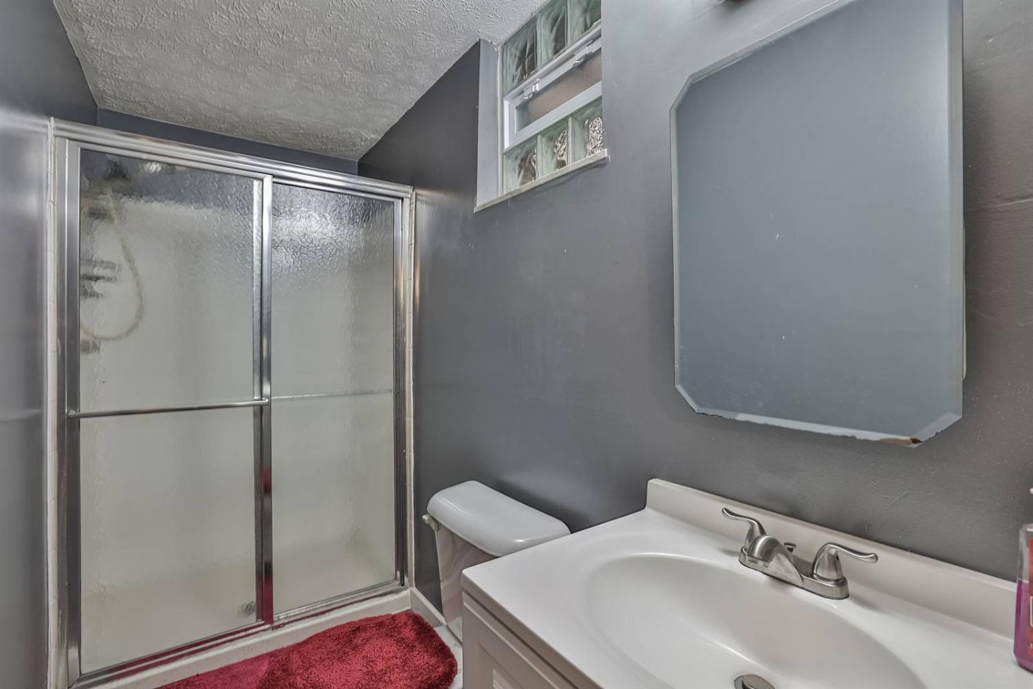5452 Sidney Road Cincinnati, OH 45238 - Photo 19 of 25