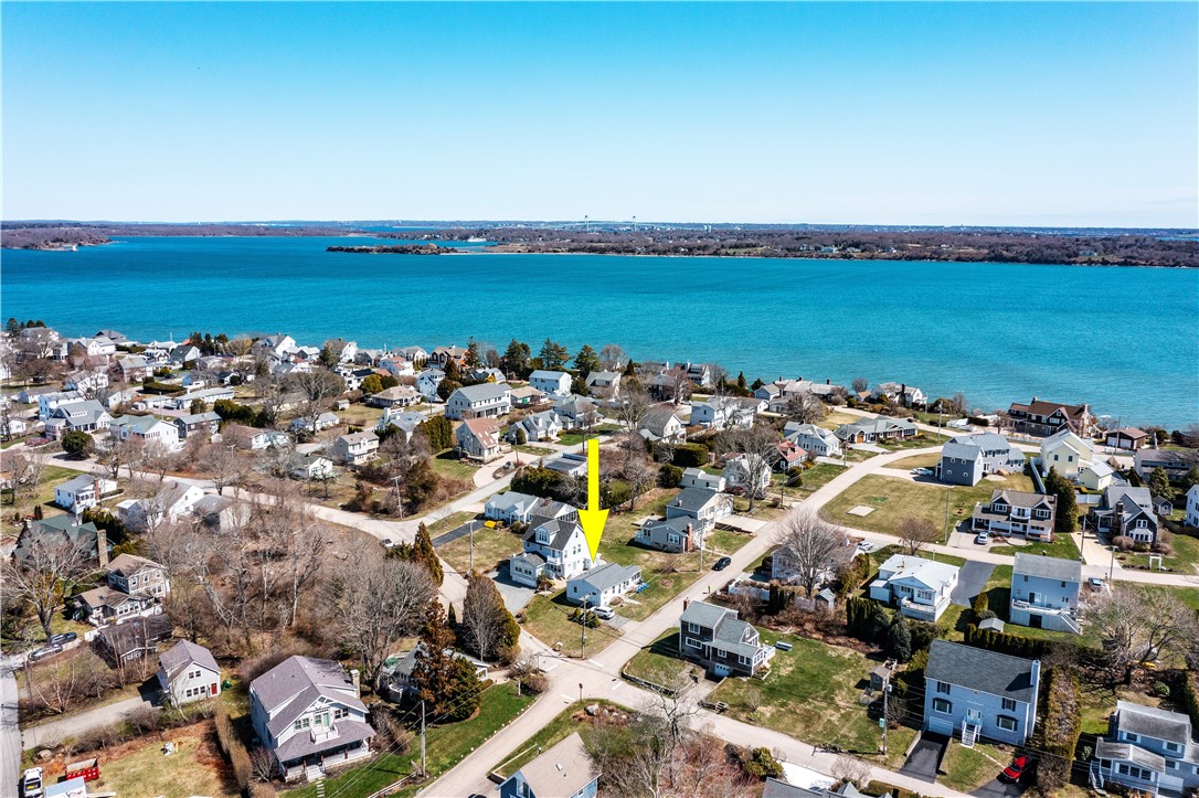 26 Richard Smith Road Narragansett, RI 02882 - Photo 4 of 12