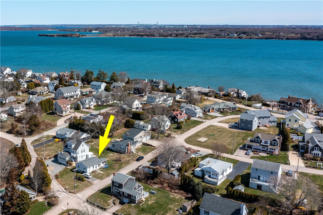 26 Richard Smith Road Narragansett, RI 02882 - Photo 5 of 12