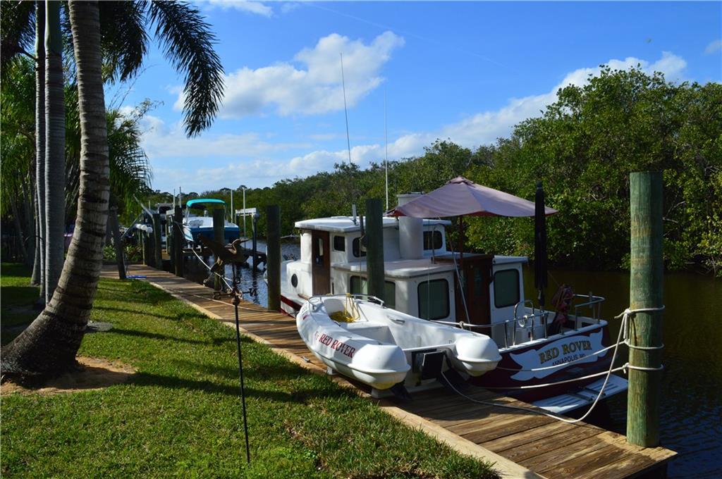 695 Southwest Salerno Road Stuart, FL 34997 - Photo 26 of 30