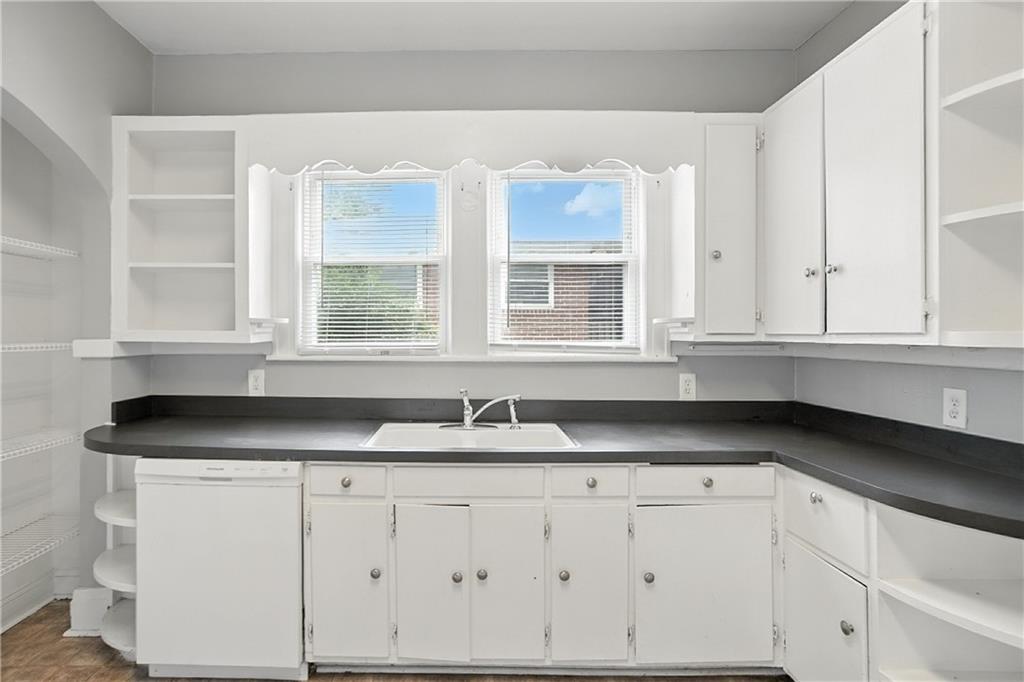 1807 Sylvan Road Southwest Atlanta, GA 30310 - Photo 22 of 47