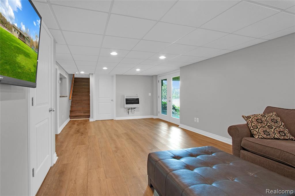 9093 Jordan Road Grand Blanc, MI 48439 - Photo 34 of 40