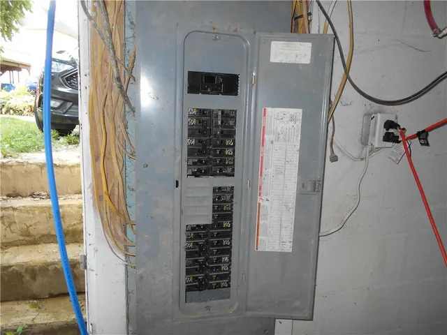 $199,900 | 206 Depot Street, Youngwood, PA 15697