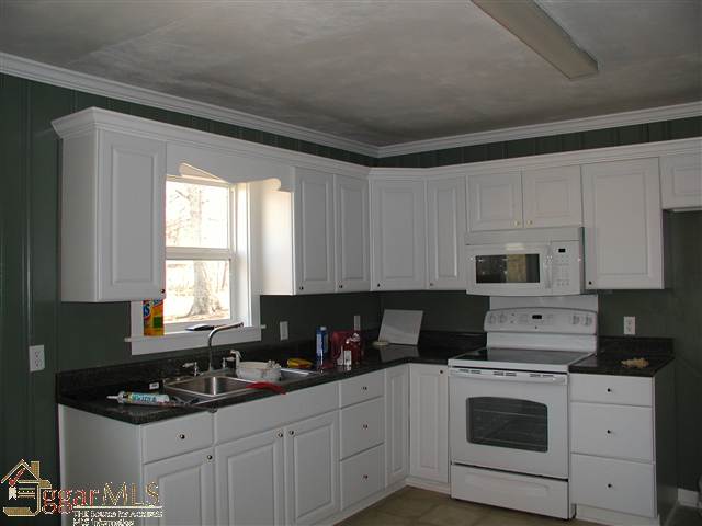 222 McGinnis Road Cowpens, SC 29330 - Photo 3 of 6 Gallery Image 3