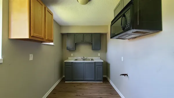 $675 | 1024 South Wellington Street, Unit 4, Memphis, TN 38126