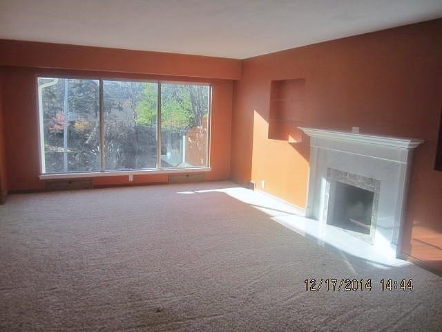 34 Woodley Road Rock Island, IL 61201 - Photo 2 of 24 Gallery Image 2