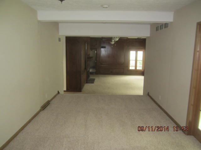 34 Woodley Road Rock Island, IL 61201 - Photo 3 of 24 Gallery Image 3