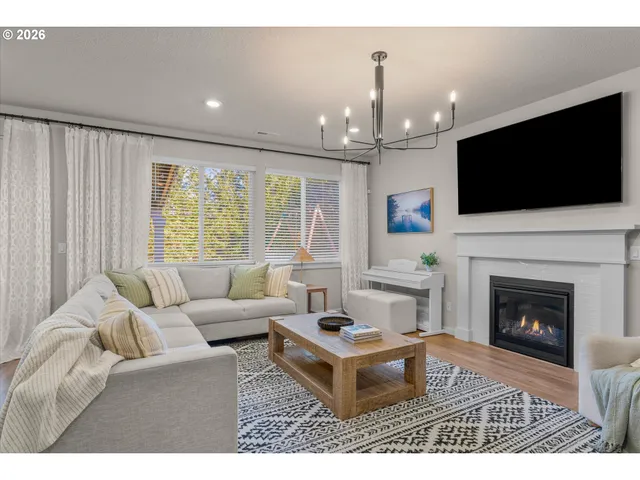 $639,000 | 37387 Keta Street, Sandy, OR 97055