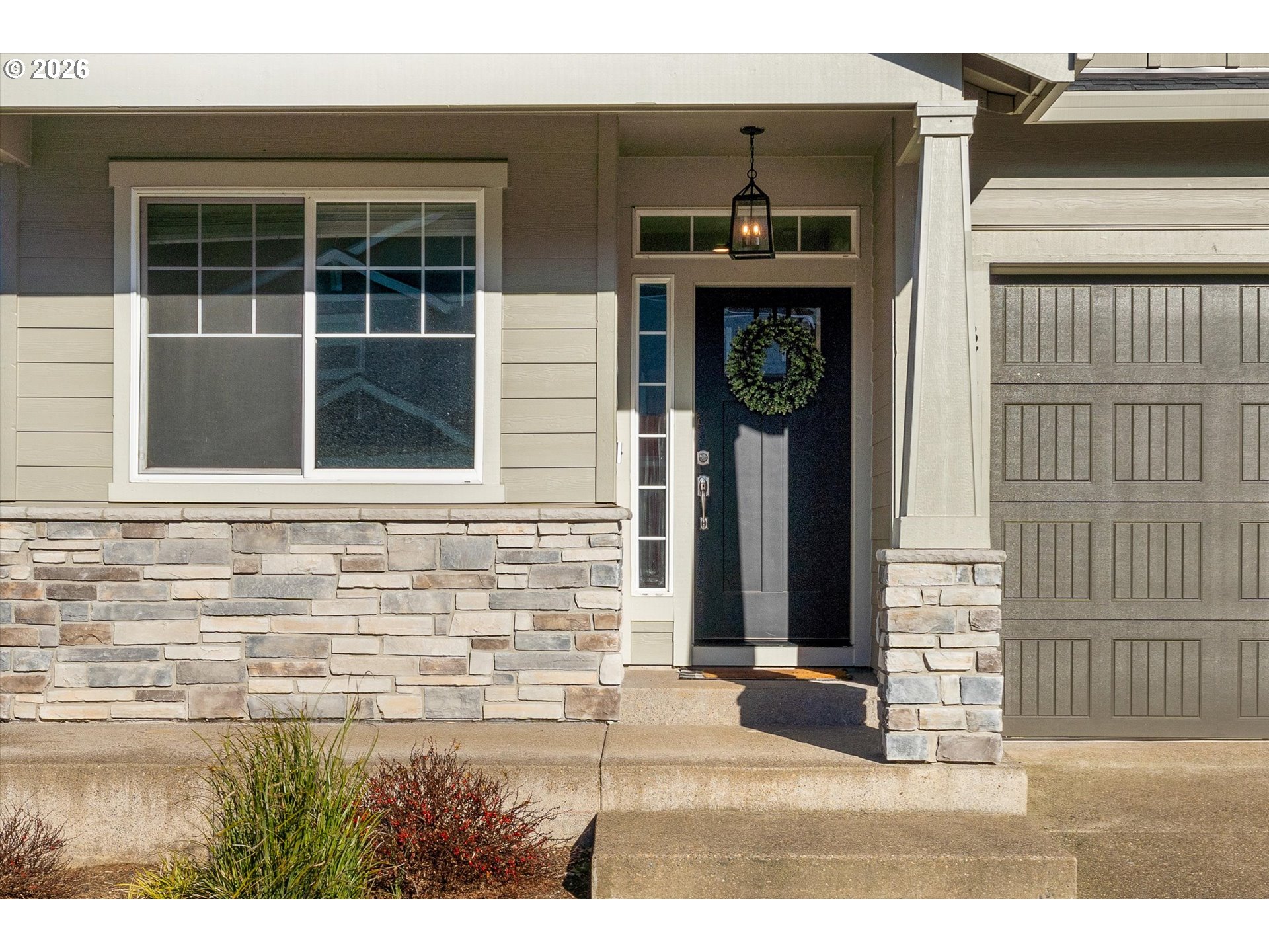 37387 Keta Street Sandy, OR 97055 - Photo 4 of 48