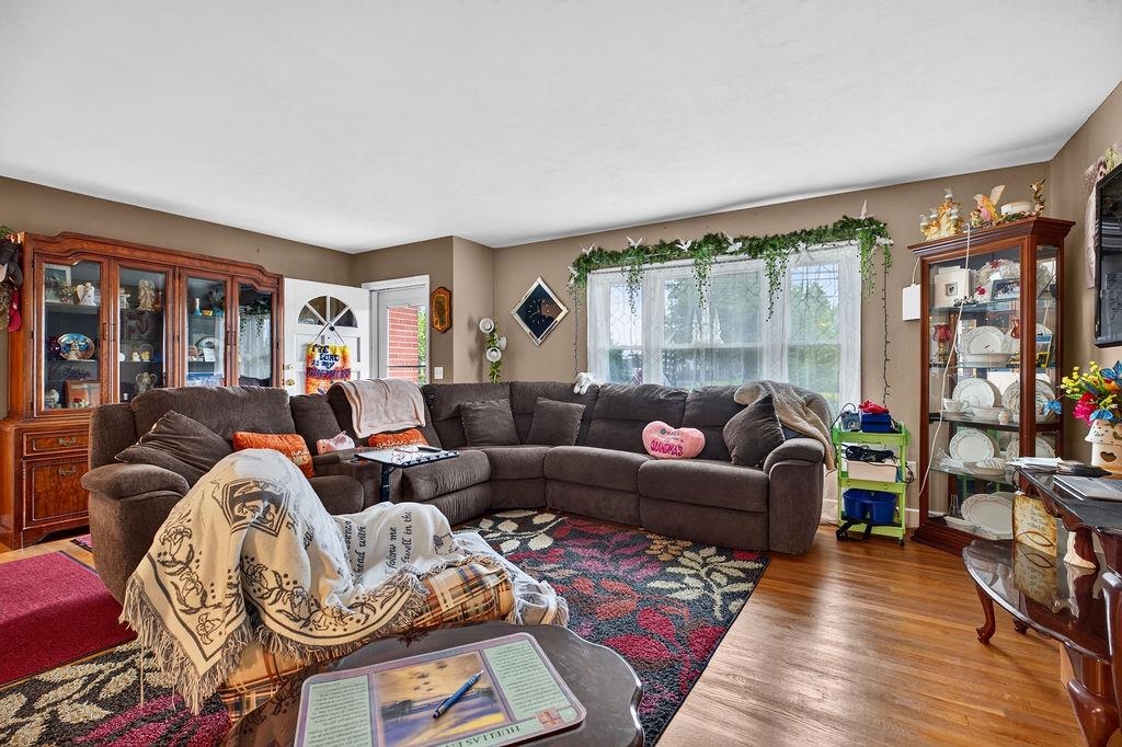 164 Tinkling Spring Road Fishersville, VA 22939 - Photo 4 of 26