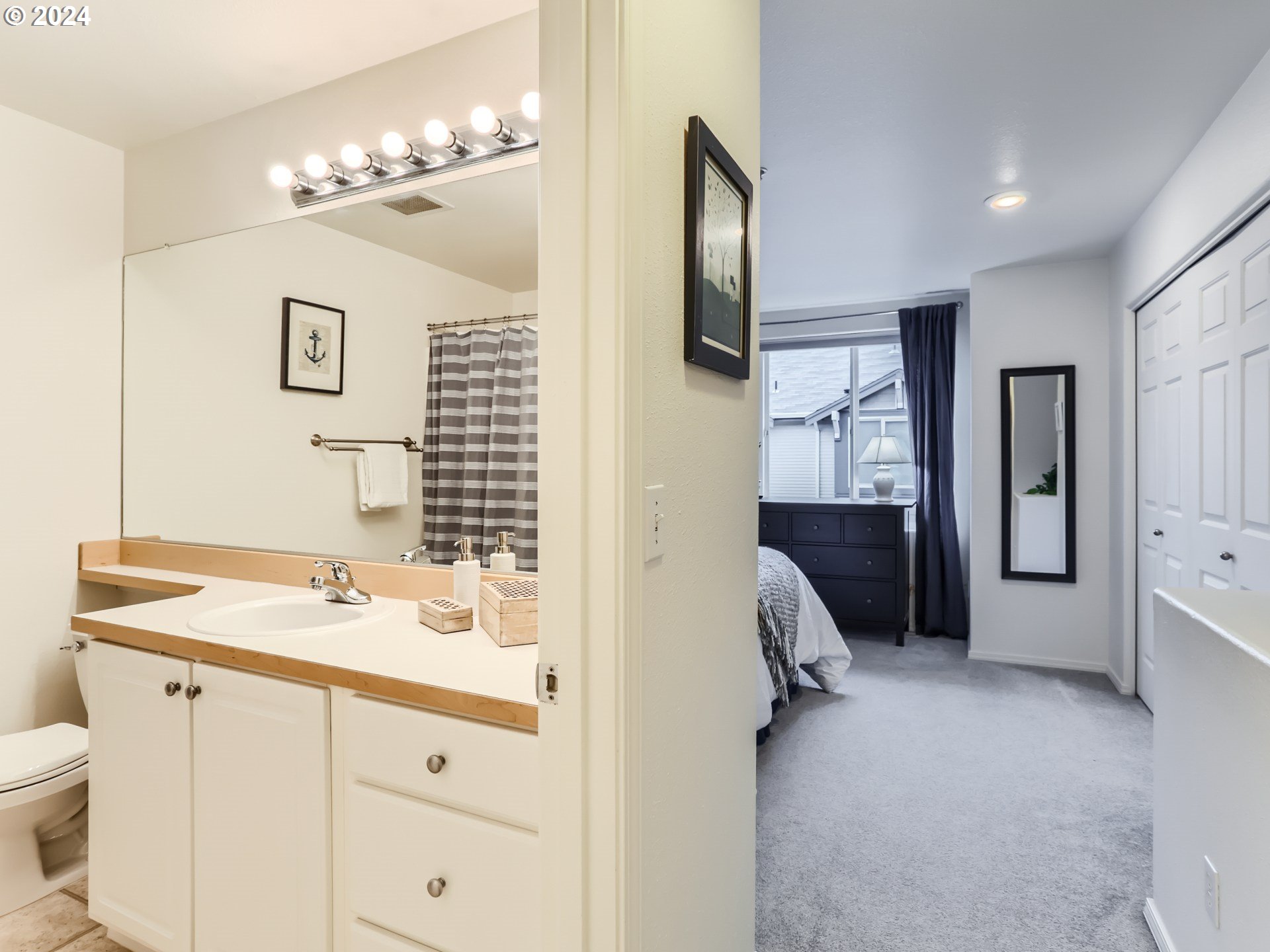 13830 Southwest Scholls Ferry Road, Unit 102 Beaverton, OR 97007 - Photo 12 of 19 Gallery Image 12