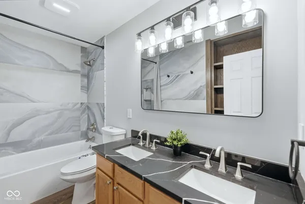 $374,000 | 5841 Safari Drive, Indianapolis, IN 46237