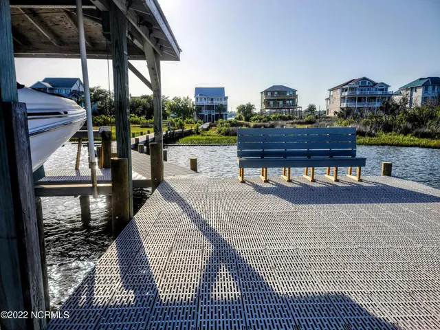 $3,200 | 158 Big Hammock Point Road, Sneads Ferry, NC 28460