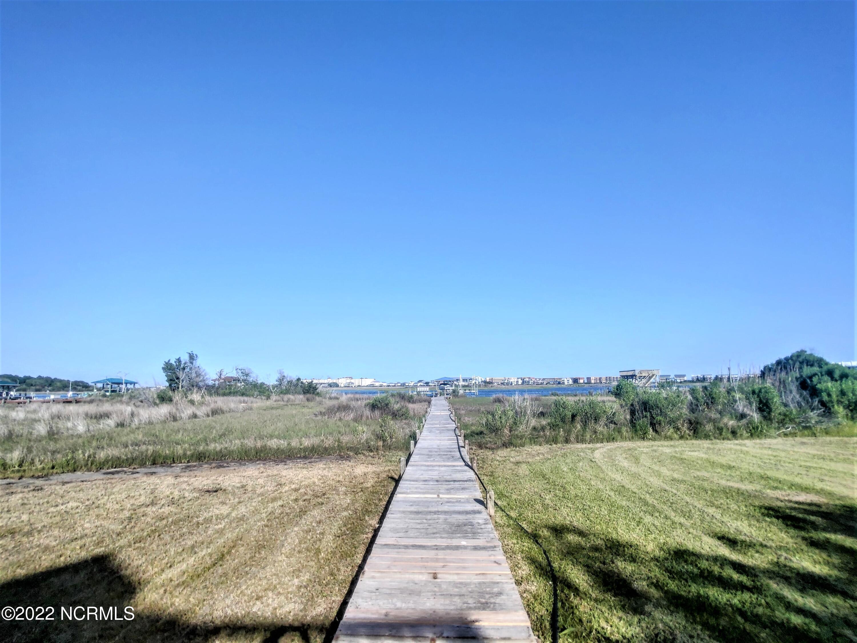 158 Big Hammock Point Road Sneads Ferry, NC 28460 - Photo 8 of 34 8