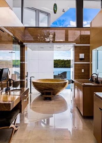 $11,250,000 | 46 Ledgerock Lane, Hyde Park, NY 12538