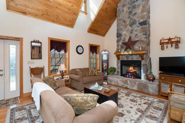 $450,000 | 210 Anderson Farm Road, Rockbridge Baths, VA 24473