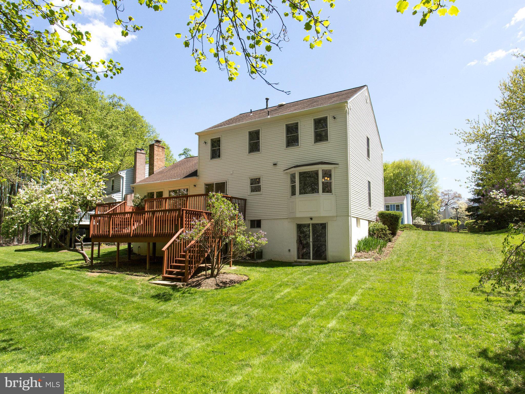 10 Deckman Court Silver Spring, MD 20906 - Photo 25 of 25 a view of a house with a yard