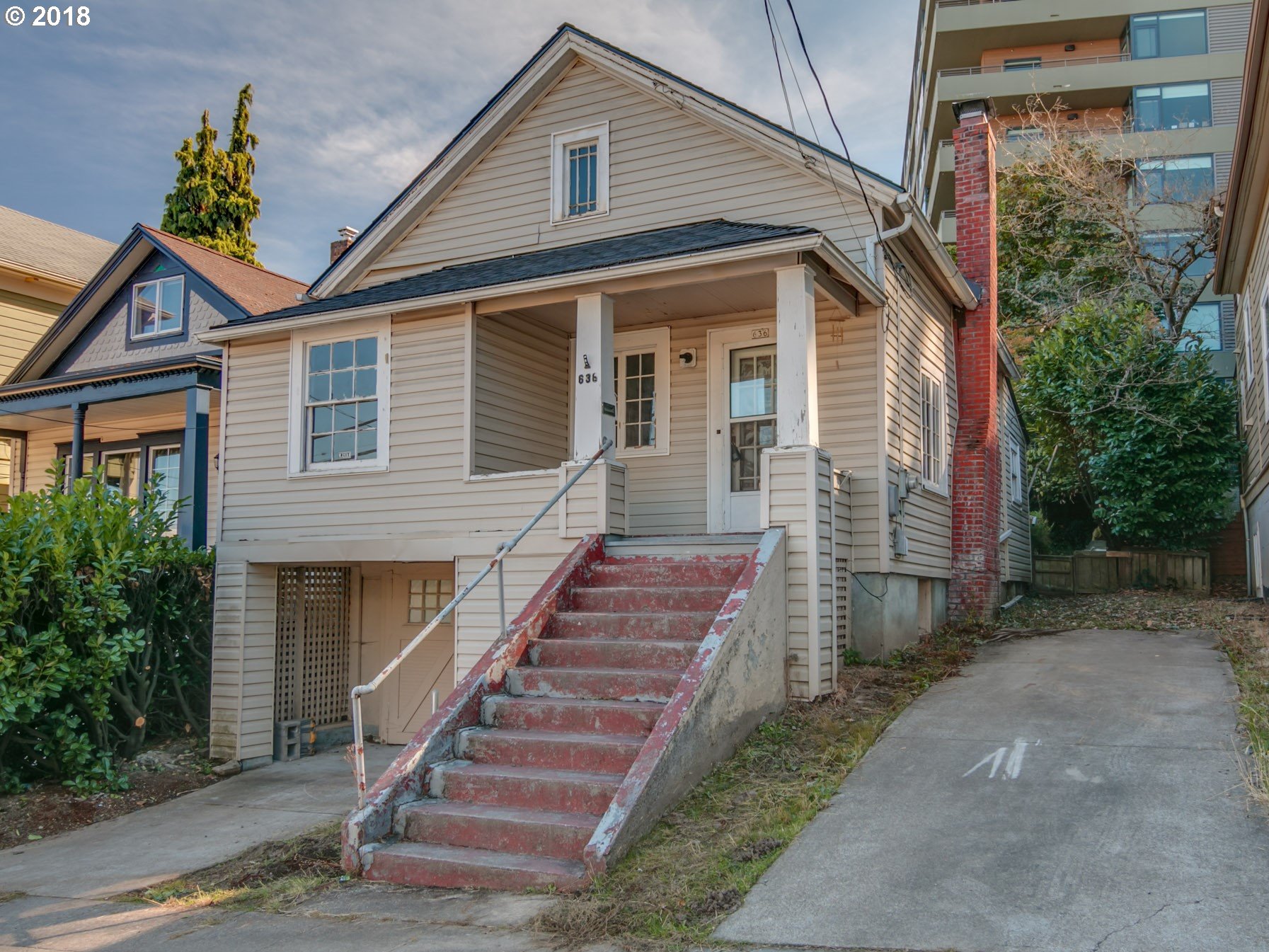 636 Southwest Sherman Street Portland, OR 97201 - Photo 2 of 25 Gallery Image 2