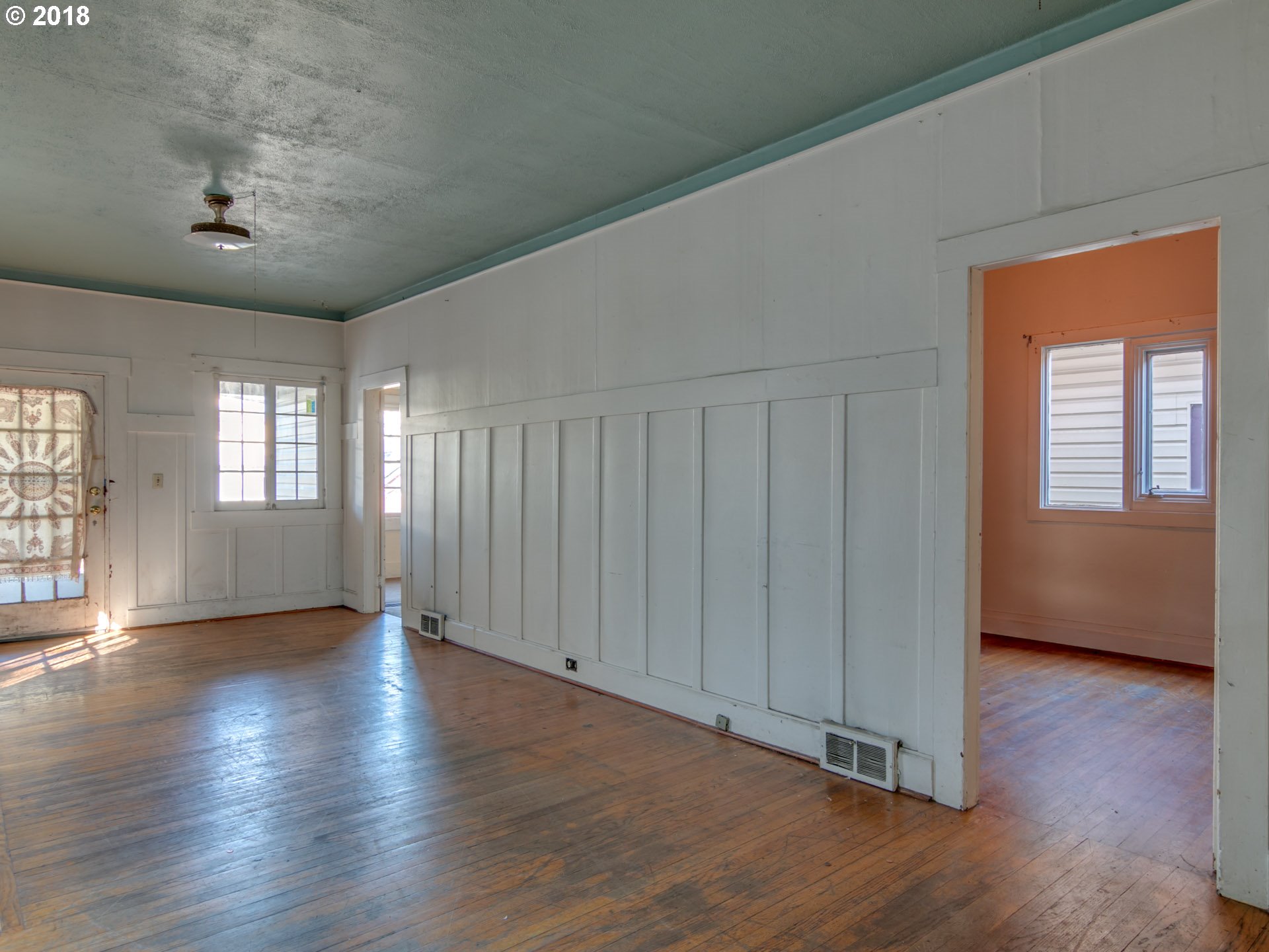 636 Southwest Sherman Street Portland, OR 97201 - Photo 7 of 25 Gallery Image 7