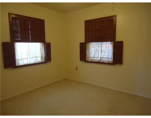 642 Southwest 11th Street Hallandale Beach, FL 33009 - Photo 7 of 16 Bedroom Master
