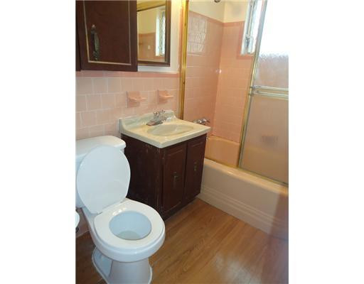 642 Southwest 11th Street Hallandale Beach, FL 33009 - Photo 9 of 16 Bath/Spa Master