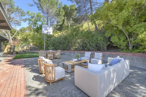 $1,495,000 | 18 San Miguel Court, Fairfax, CA 94930