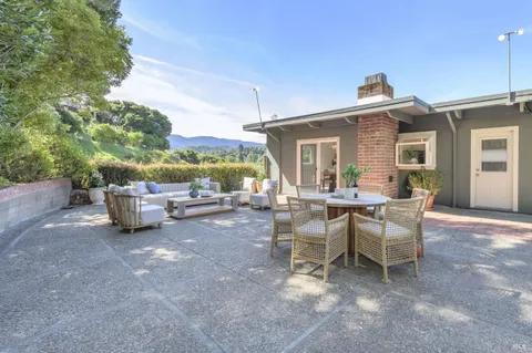 $1,495,000 | 18 San Miguel Court, Fairfax, CA 94930