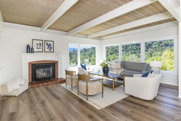 $1,495,000 | 18 San Miguel Court, Fairfax, CA 94930