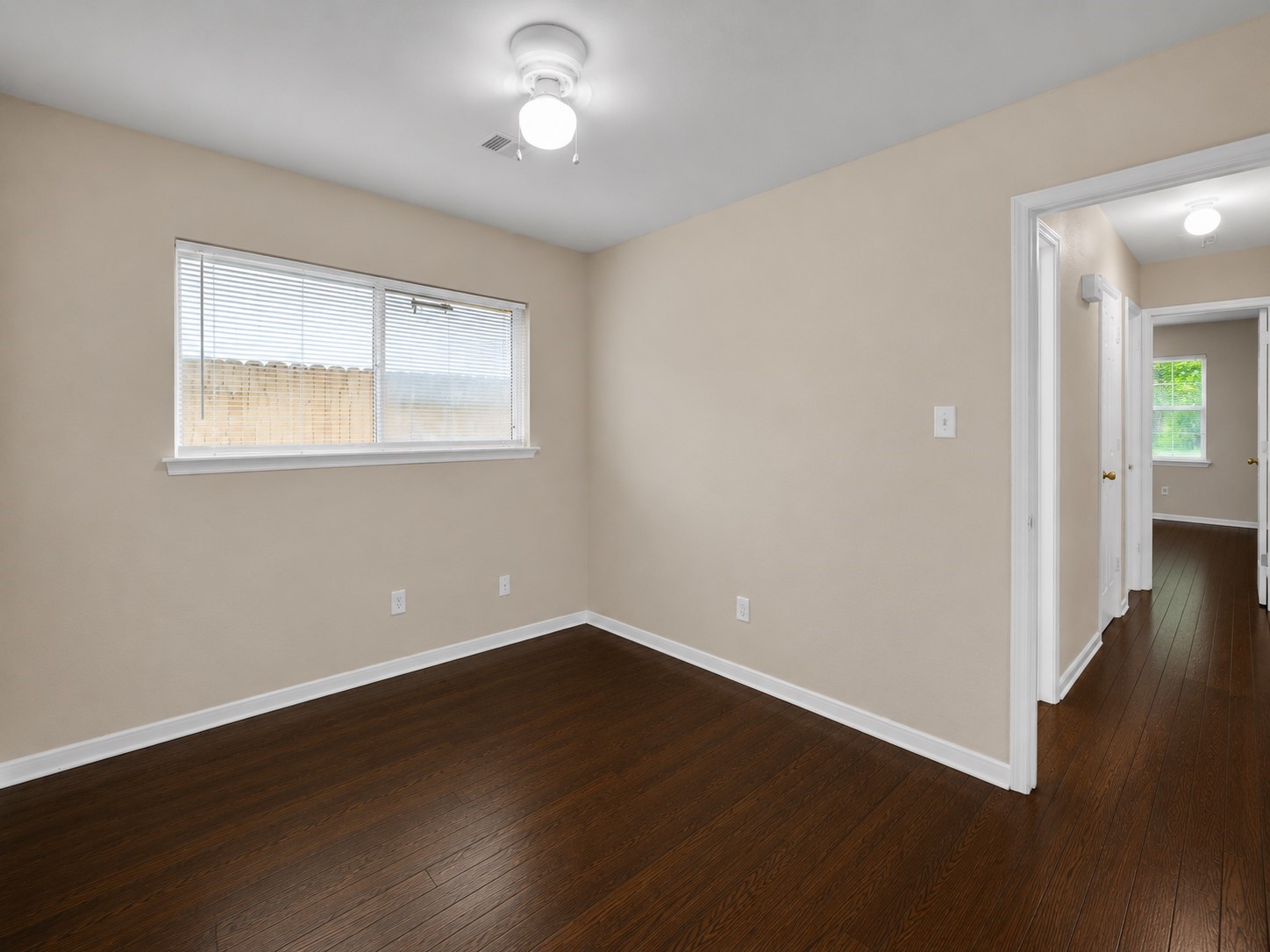 29610 Loddington Street Spring, TX 77386 - Photo 21 of 27 secondary bedroom
