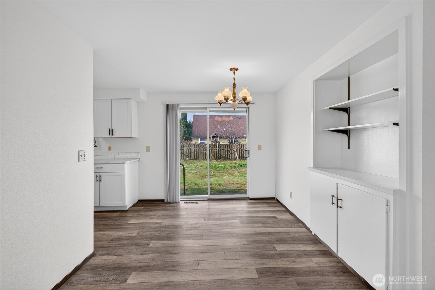 1031 North Laventure Road Mount Vernon, WA 98273 - Photo 11 of 29