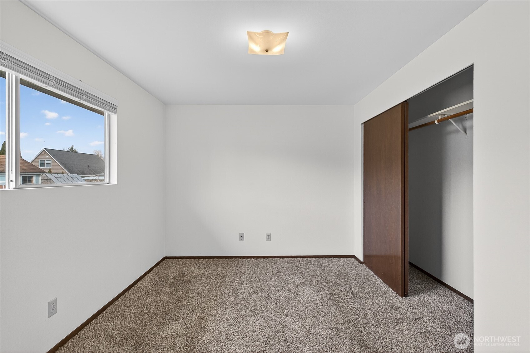 1031 North Laventure Road Mount Vernon, WA 98273 - Photo 16 of 29