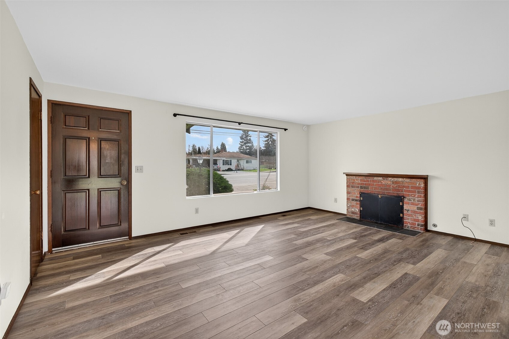 1031 North Laventure Road Mount Vernon, WA 98273 - Photo 4 of 29