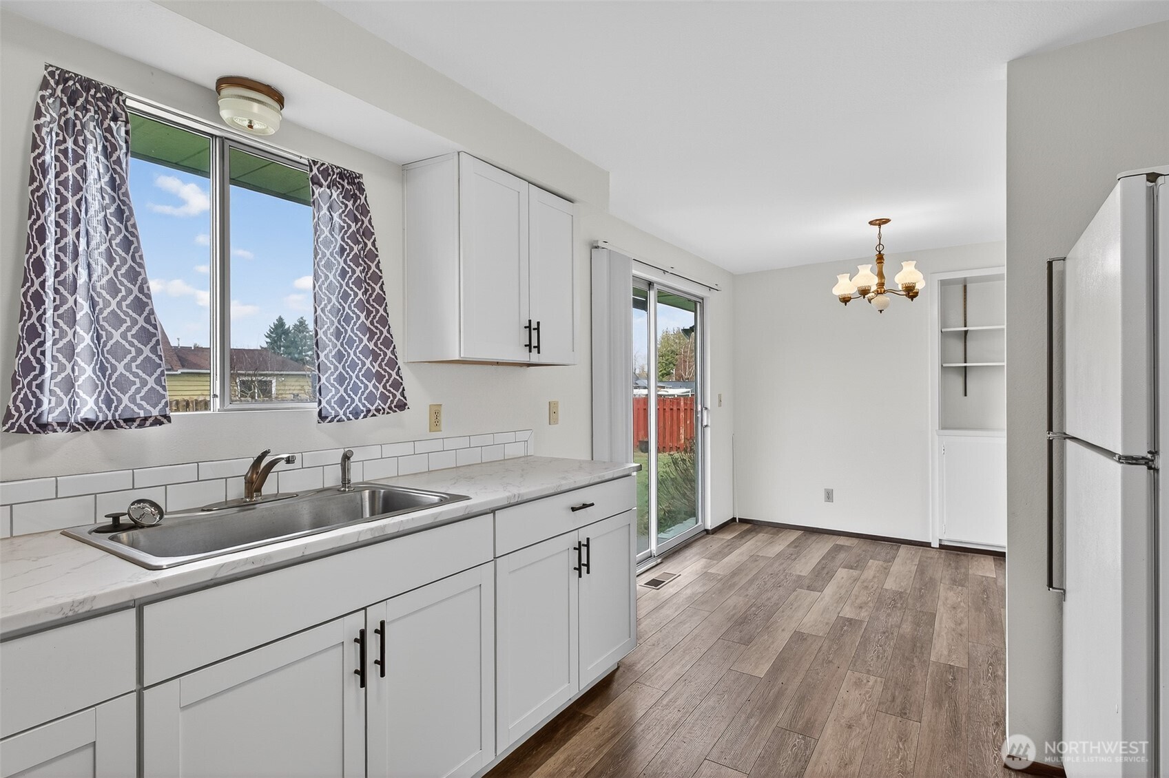1031 North Laventure Road Mount Vernon, WA 98273 - Photo 8 of 29