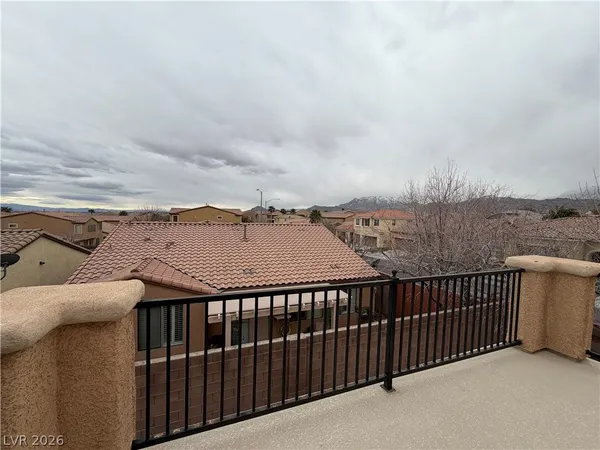 $2,462 | 9433 Highview Rock Court, Las Vegas, NV 89149