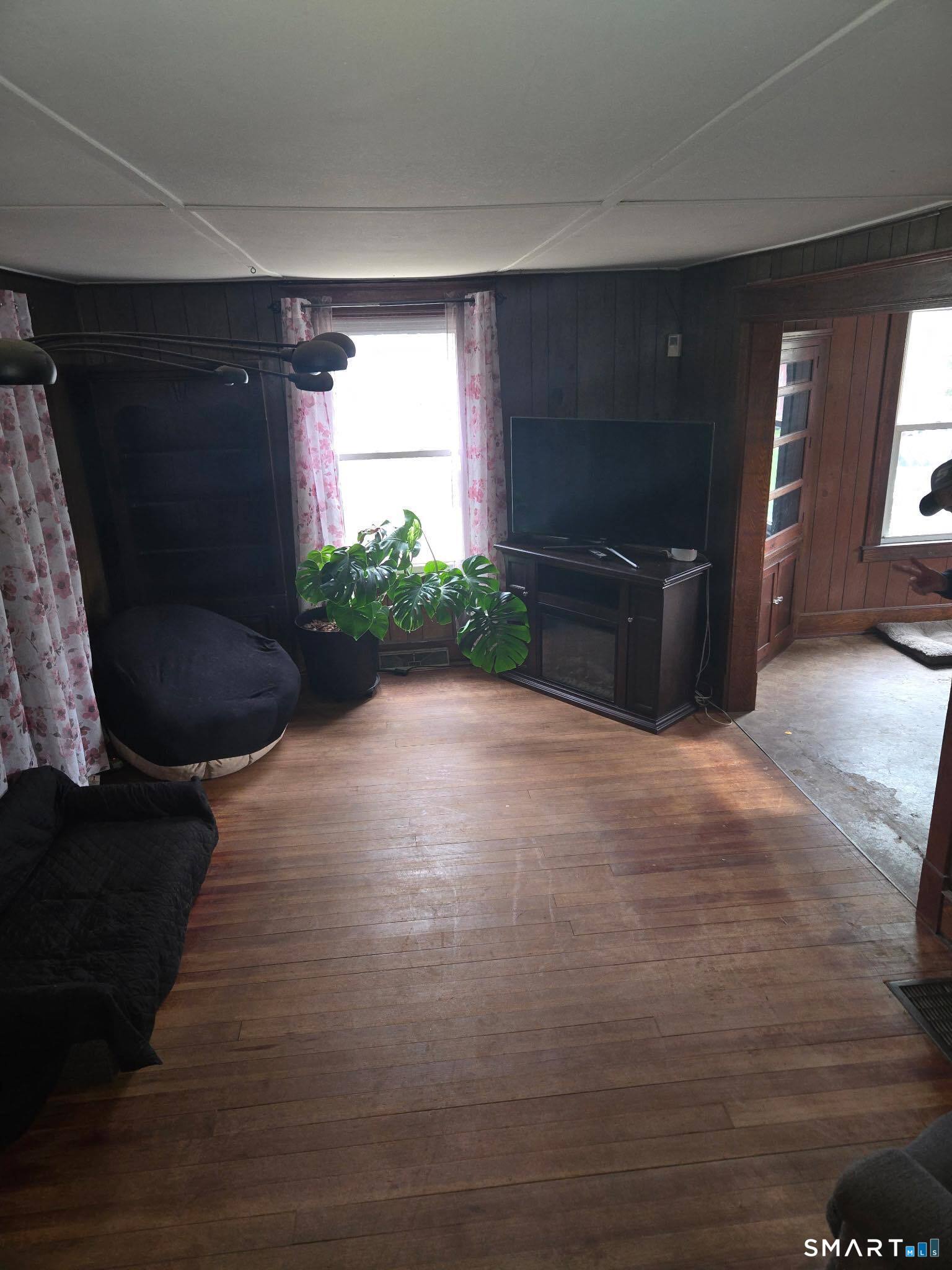 82 Porter Street Watertown, CT 06795 - Photo 8 of 18