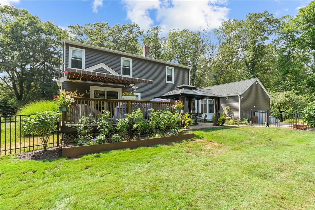 111 Peep Toad Road Scituate, RI 02857 - Photo 34 of 46