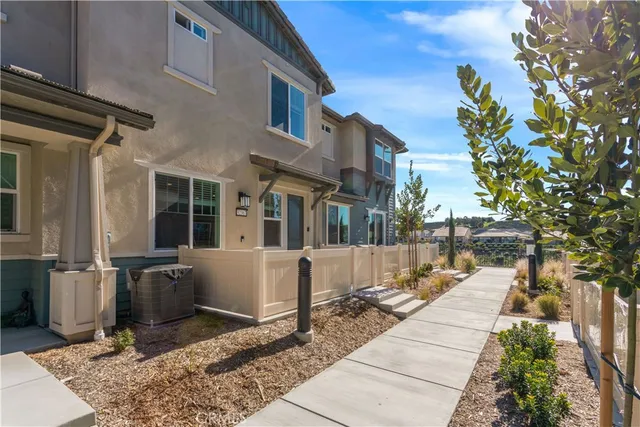 $3,500 | 32367 Tannat Drive, Temecula, CA 92591