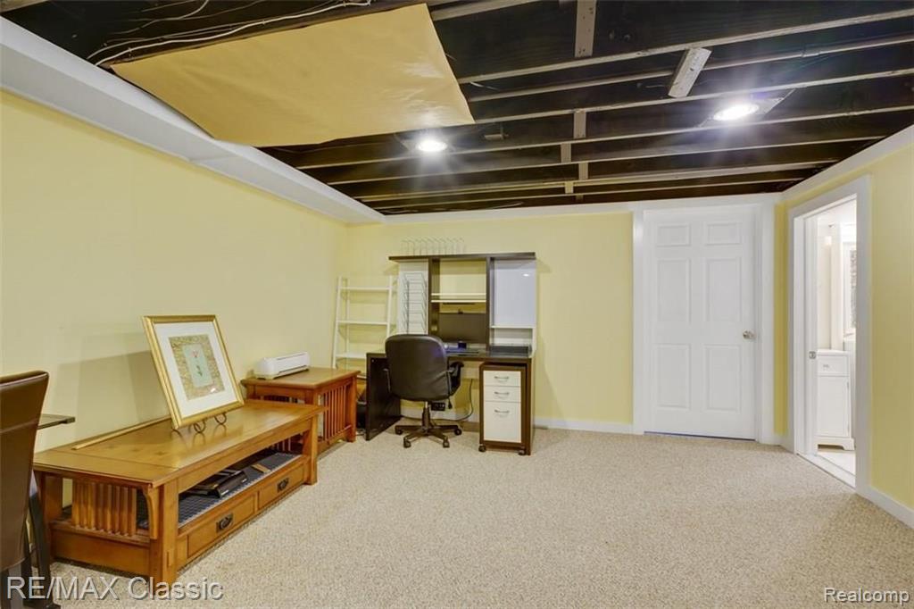 22566 Winfield Road Novi, MI 48375 - Photo 19 of 26